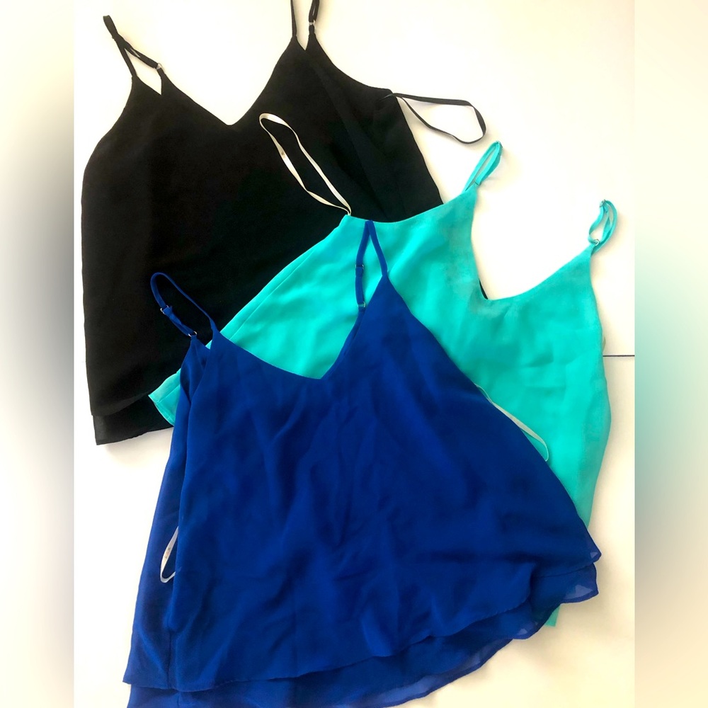 TANK TOP TRIO - Dressy or Casual. Simple. black . blue turquoise. medium.